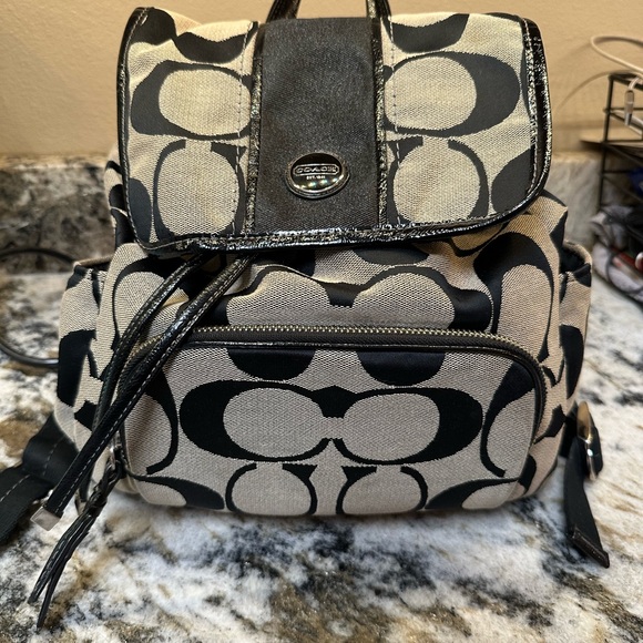 Coach Signature Black and Tan Backpack - Picture 2 of 12